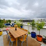 Splendid Apartment With Rooftop Near La Villette